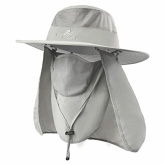 Wide-brim sun hat with neck flap for UV protection.
